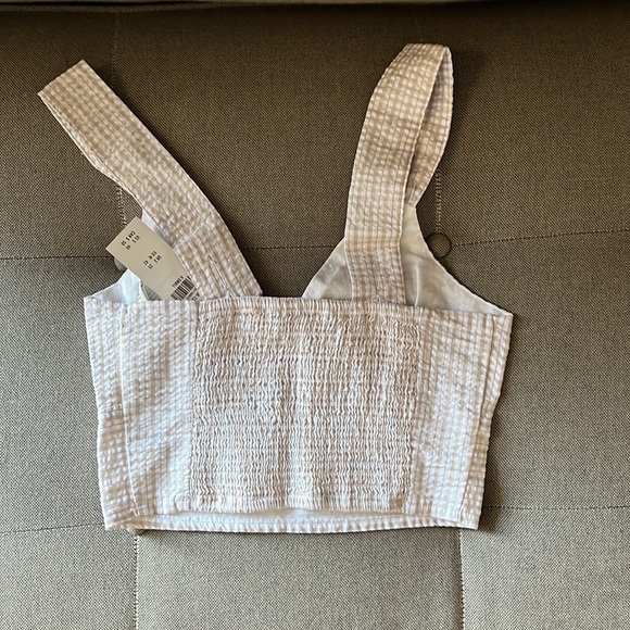 Abercrombie and Fitch Seersucker Tank Top - Picture 2 of 4